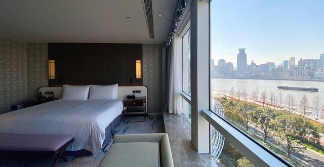 浦東商業區的休閒度假勝地，坐擁醉人江景！