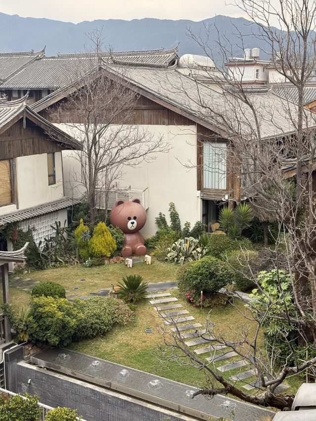 溪邊的霍比特小屋