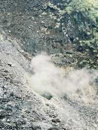火山氣息與山野遺夢：小油坑的蒸氣奇景