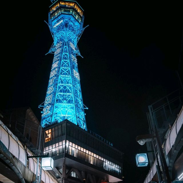 大阪新世界｜當夜幕降臨，我墜入了霓虹燈的迷幻夢境🌃 