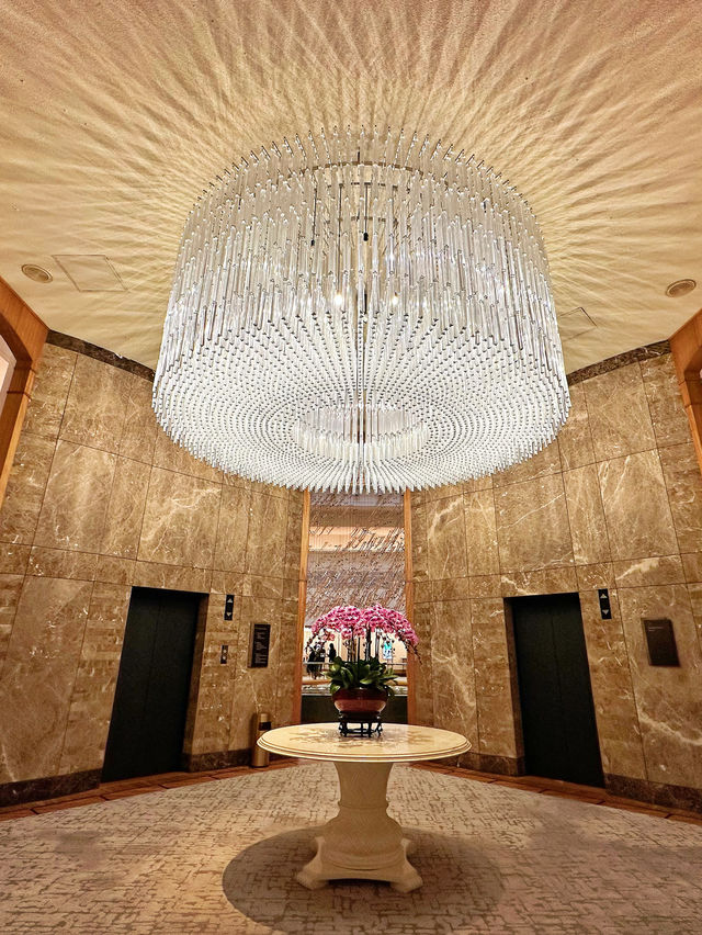 新加坡康萊德酒店～多元餐飲體驗嘅都市奢華居所