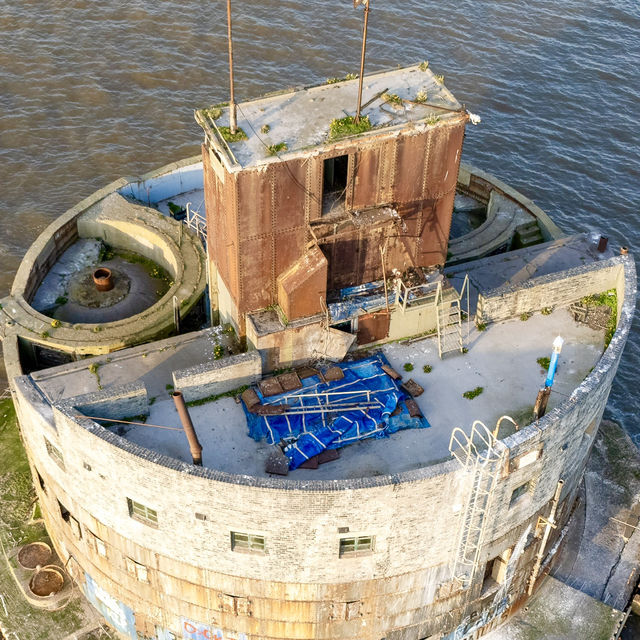 Journey to Cleethorpes’ Abandoned WWII Forts