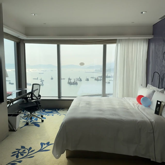 08年的香港海景W酒店非凡套 帶我穿越回經濟上行期…