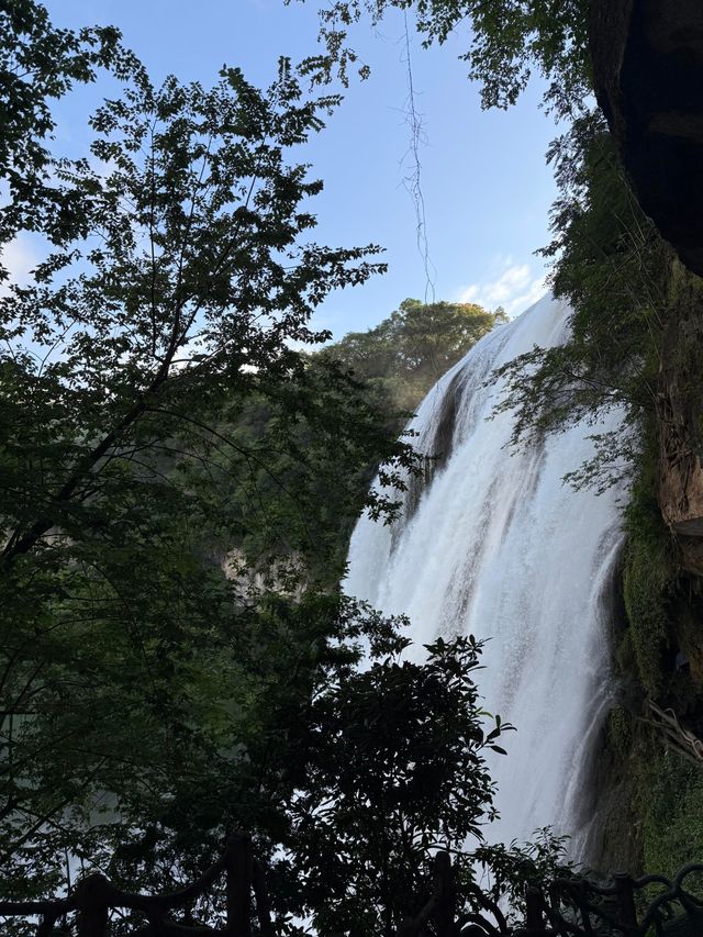 黃果樹瀑布兩天一夜攻略