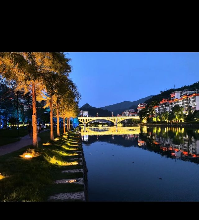 龍勝必打卡攻略！梯田+美食+夜景全拿下