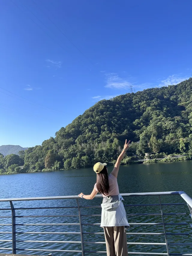 上海31歲低精力人士躺平遊｜住在山水畫裡