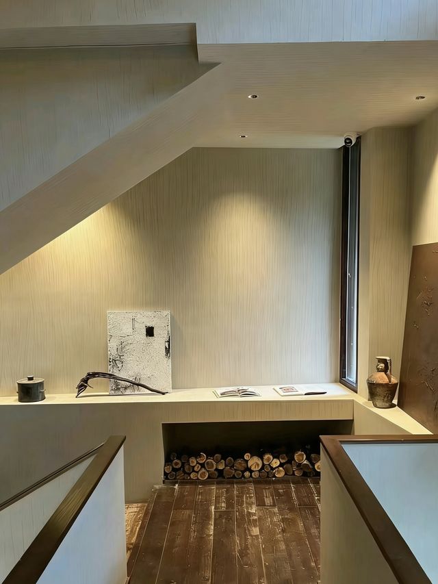 四姑娘山封神民宿!推窗直面雪山,私湯星空 四姑娘山封神民宿!推窗直面雪山,私湯星空