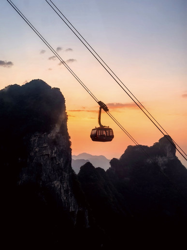 Tianmen Mountain｜A rendezvous in the clouds, leaving the earthly