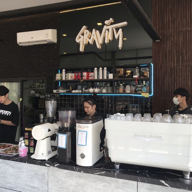 Gravity Coffee Space