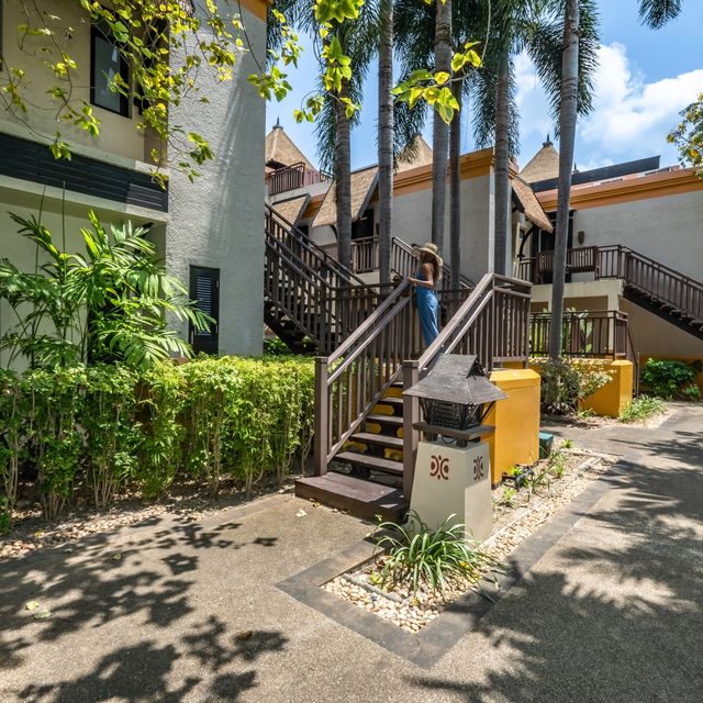 Paradox Resort Phuket ที่พักเลิศติดหาดกะรน🏝️