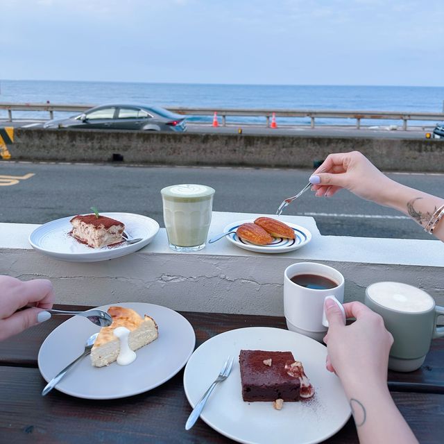 台灣北海岸探店｜這樣的海景咖啡廳我可以待一整天♥️