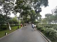 Xi Hu Lake - กลางสายฝน 