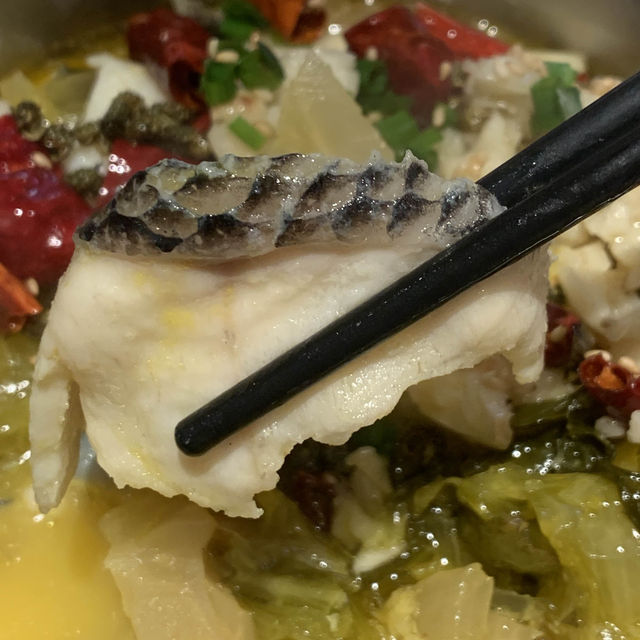 召集「飯桶」！現煲瓦鍋飯，真正做到香糯軟熟有飯焦！
