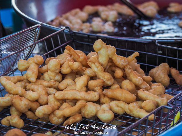 ตลาดเช้าริมน้ำ ซุปเปอร์มาเก็ตแห่งอุทัย