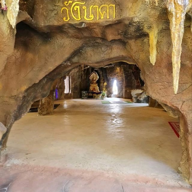 ตามรอยพุทธบาท ..เขาวงพระจันทร์  ลพบุรี 