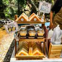 Mosaymoka Slow Bar Coffee ริมลำธาร พังงา