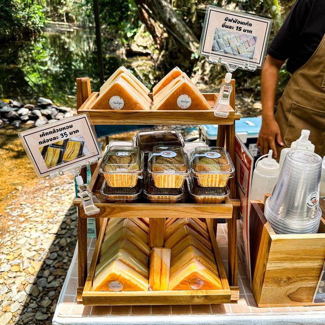 Mosaymoka Slow Bar Coffee ริมลำธาร พังงา