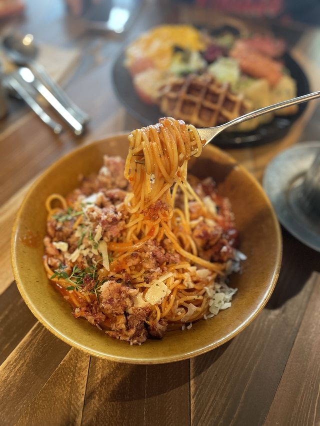 屋邨都有平民美食｜ 咸牛肉意粉你食過未呢？