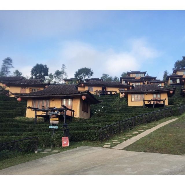 ลีไวน์ รักไทย รีสอร์ท – Lee Wine Ruk Thai Resort