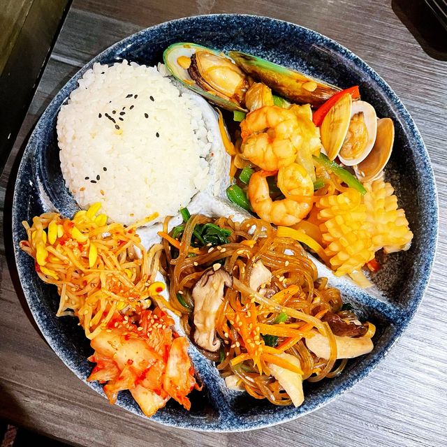 👽 食神大媽《尖沙嘴｜多午餐選擇嘅韓食餐廳》