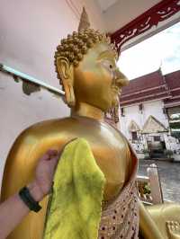 วัดใหญ่ โบสถ์สวย วัดเปรมประชา