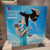 日本最高的海濱塔「福岡塔」🗼