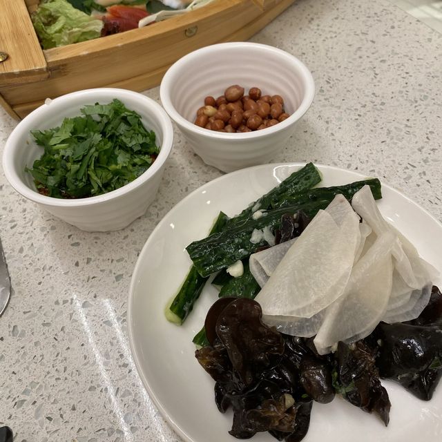 人氣美顏養生火鍋店, 全新推出任飲任食套餐!! 