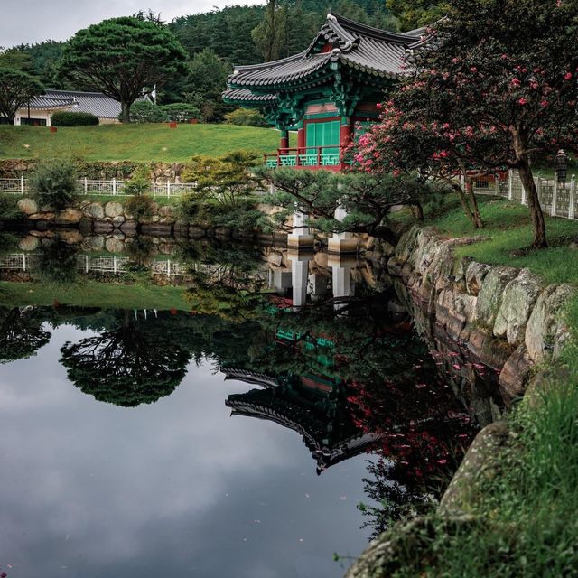 The Beauty Of Tongiljeon in Gyeongsangbukdo