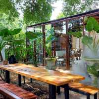 รีวิวIVORY Coast Almond - Homemade Café & Dining 