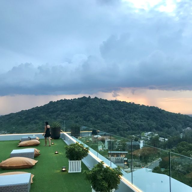 Rooftop Dinner ที่ Diva Sky Lounge , ภูเก็ต
