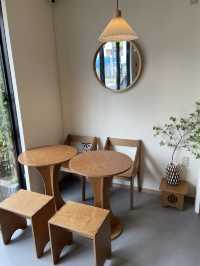 【新大久保】石臼引きコーヒーが飲めるカフェ☕️METDORU CAFE