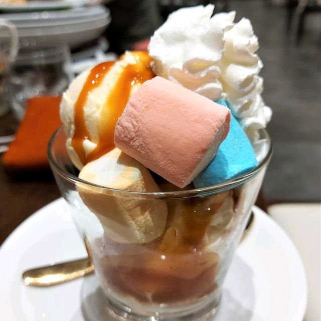 คาเฟ่สวยธีมป่าในเทพนิยาย