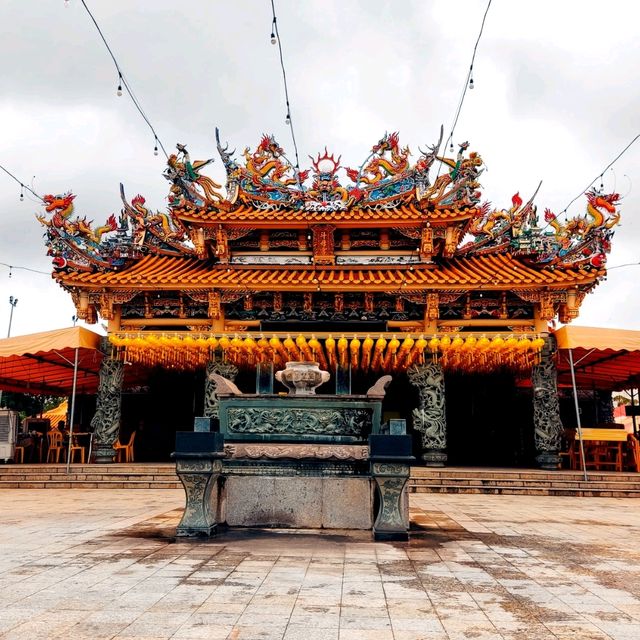 Stunning Nine Emperor Gods Temple 