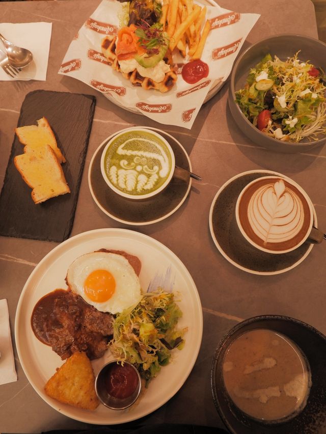 元朗工業風Cafe，推出二人聖誕大餐