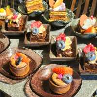 Buffet Sunday Brunch : Swissôtel Bangkok Ratchada