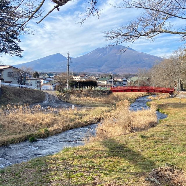 Karuizawa Serenity: Peaks, Church, and Chirps