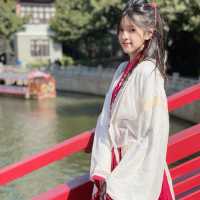 漫步時光隧道：探索永慶坊的迷人風華！🚶‍♀️✨🏯🌸🌳
