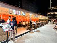 喬德夜市JODD FAIRS 曼谷逛夜市的好選擇｜喬德夜市巨無霸火山排骨