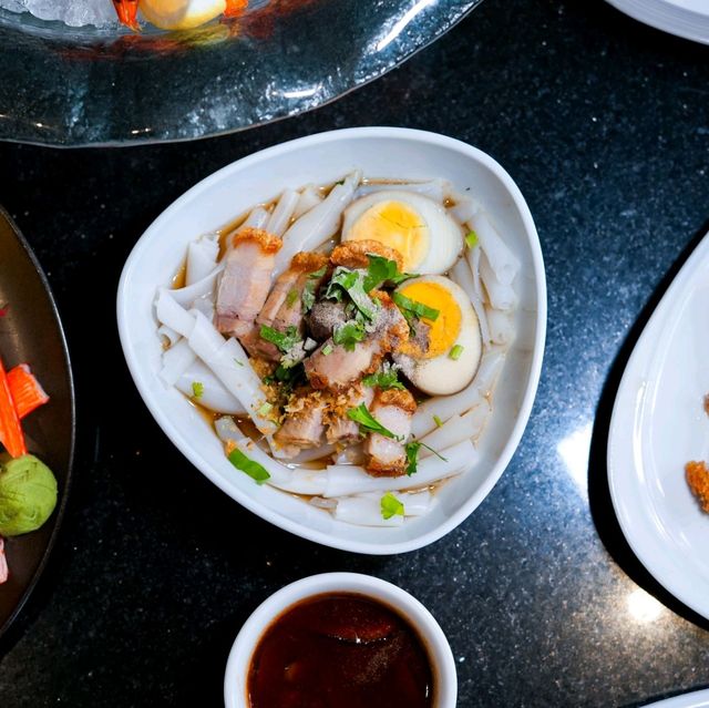 บุฟเฟต์ที่จริงใจกินแบบมาราธอนไปเลยไม่เหมือนใคร