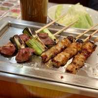 【大阪・天王寺】福井県発の老舗焼き鳥店「秋吉 あべの店」