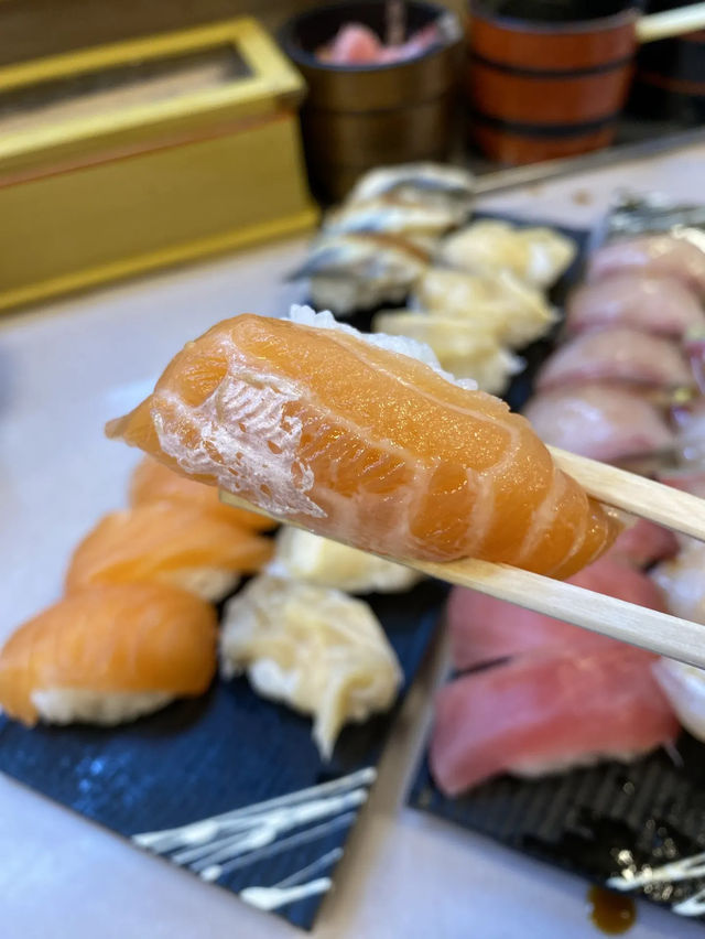 寿司好きの人〜！安くて美味しい大阪の寿司屋