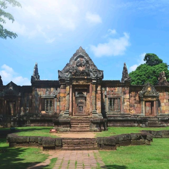 ปราสาทเมืองต่ำ 