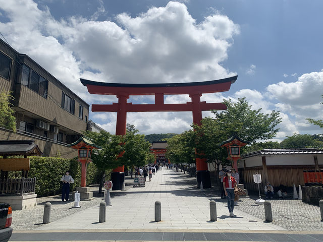 【千本鳥居は圧巻★】伏見稲荷大社