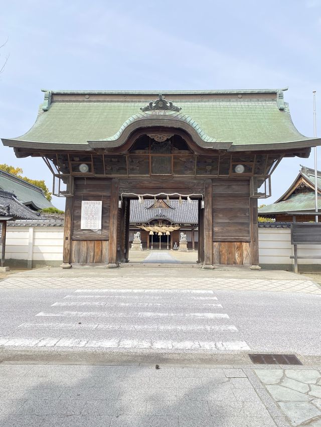 霊松が有名な曽根天満宮