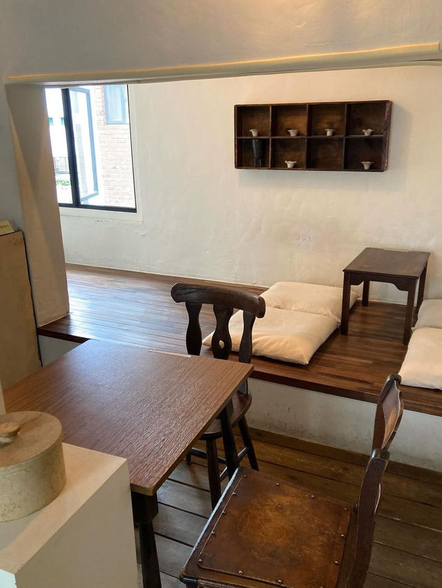 ソウル《西村》旅の途中、静かに過ごしてみたいカフェ