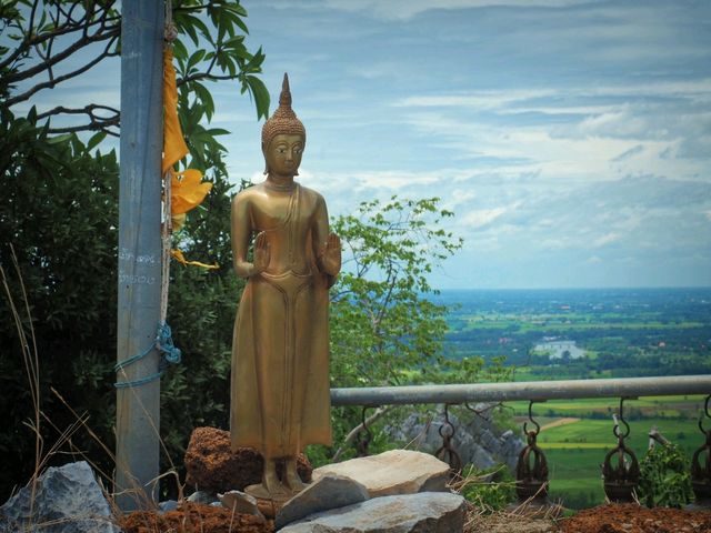 เขาหน่อ จ.นครสวรรค์