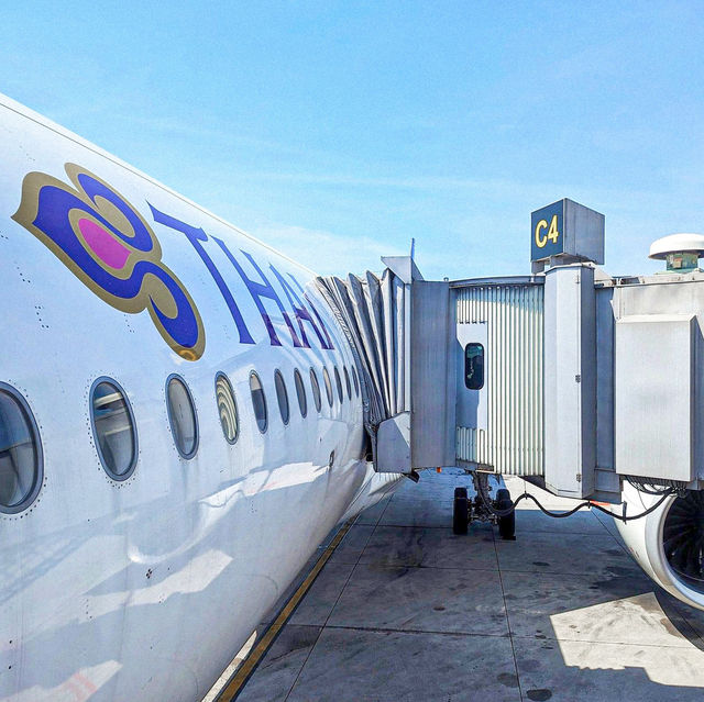 THAI AIRWAYS | รักคุณเท่าฟ้าพารีวิวชั้นธุรกิจ