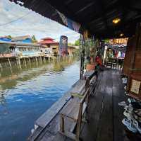 ตลาดชุมชนริมคลองบางหลวง