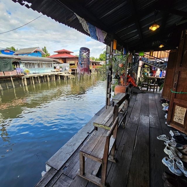 ตลาดชุมชนริมคลองบางหลวง