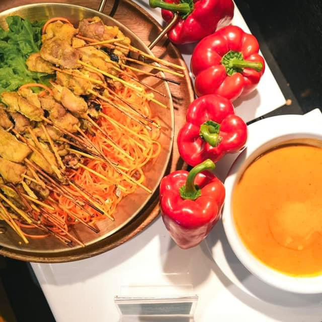 อาหาร Beffet Seafood & International ศรีราชา